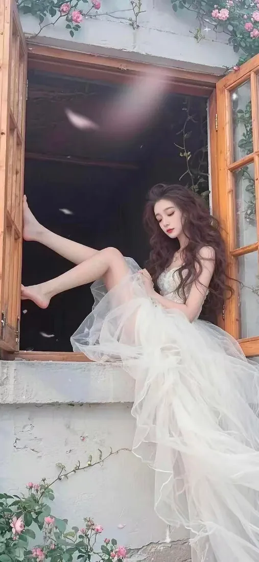 白裙美女手机壁纸｜窗台粉色花背景图片 - Ios「哲风壁纸」