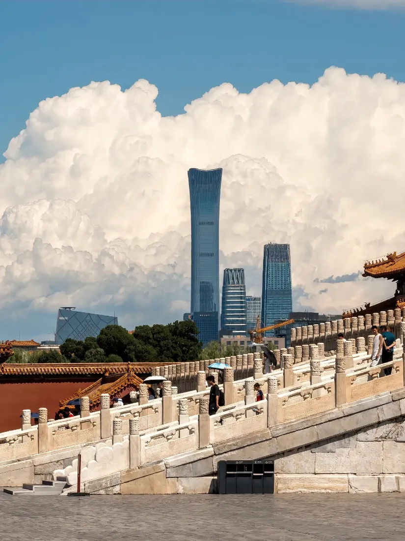 北京城市手机壁纸｜北京背景图片 - 故宫 中国尊 晴空「哲风壁纸」