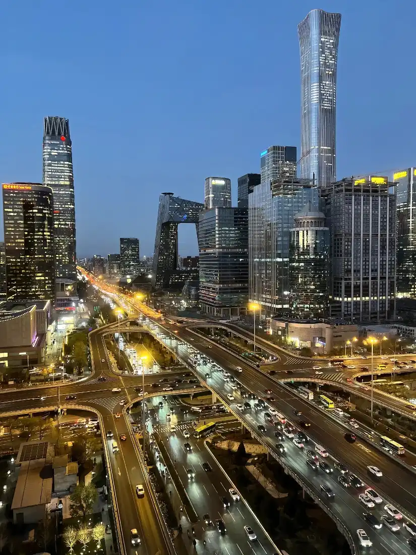 北京夜景手机壁纸｜城市背景图片 - 高楼车流「哲风壁纸」