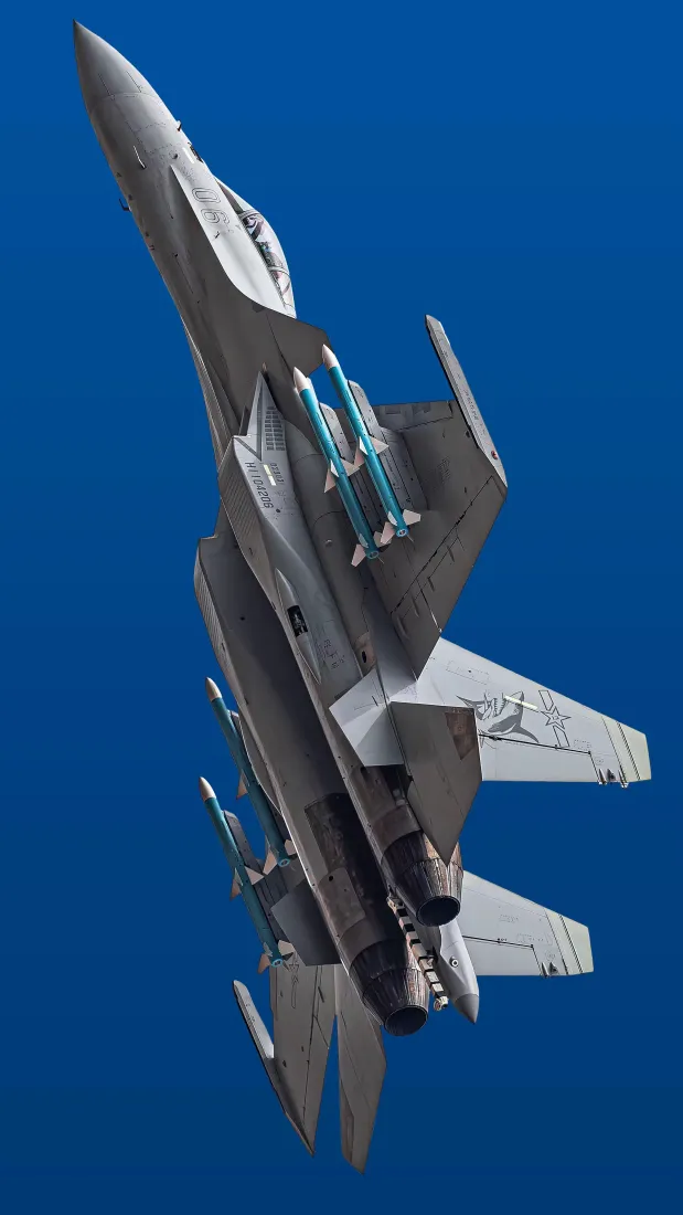 战斗机手机壁纸｜蓝天背景图片 - 军事「哲风壁纸」