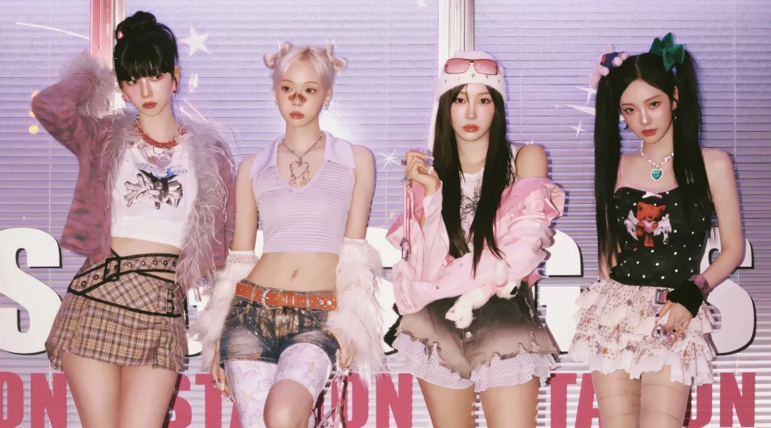 2kaespa壁纸｜粉色系背景 - 甜酷女团穿搭「哲风壁纸」