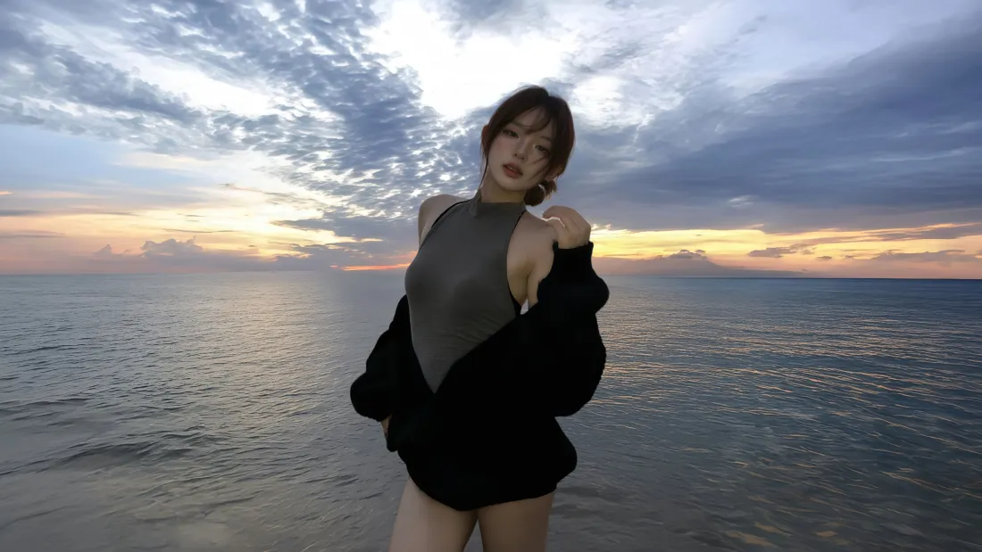 4k小姐姐壁纸｜海边夕阳背景图片 - 性感美女海滩「哲风壁纸」