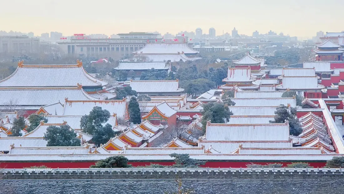 2k北京故宫雪景壁纸｜古建筑背景图片 - 红墙白雪「哲风壁纸」