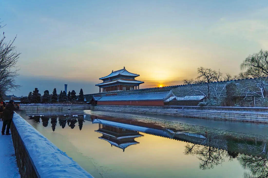 5k故宫雪景壁纸｜北京故宫背景图片 - 日落倒影「哲风壁纸」