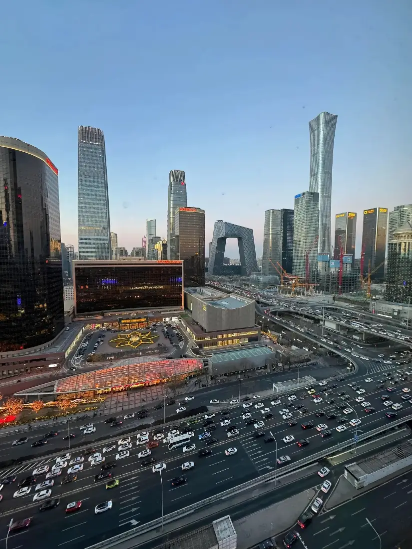 北京手机壁纸｜城市建筑背景图片 - 黄昏车流CBD「哲风壁纸」