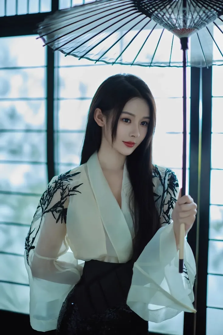 古风美女手机壁纸｜古风背景图片 - 汉服油纸伞「哲风壁纸」