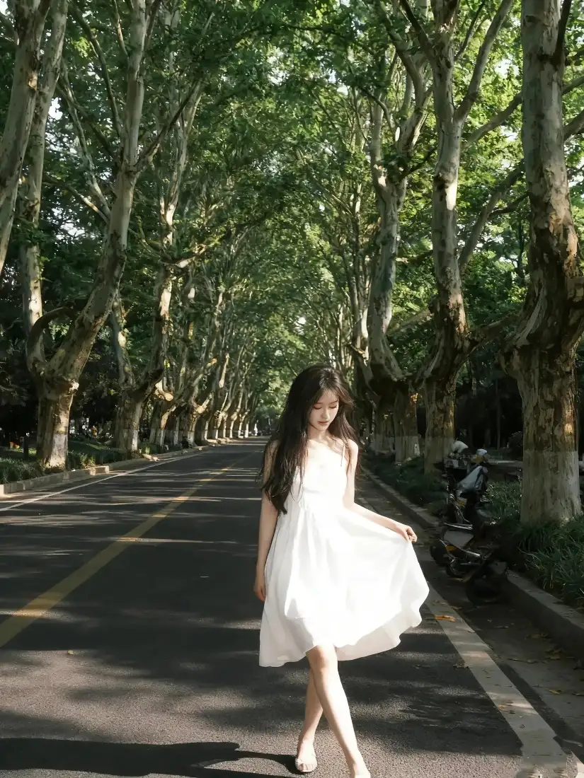 白衣美女手机壁纸｜林荫道背景图片 - 夏日清新「哲风壁纸」