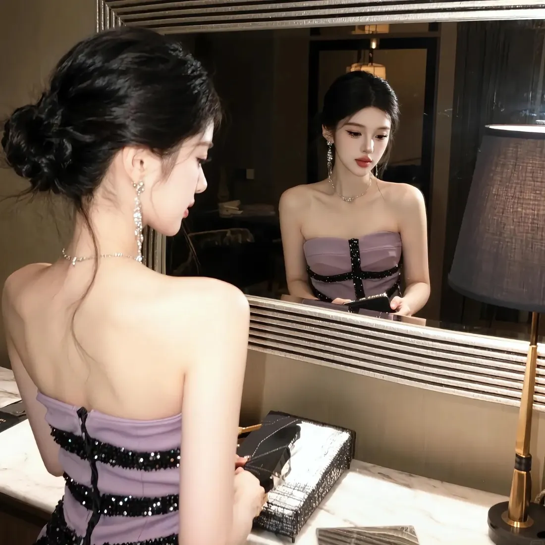 美女抹胸裙手机壁纸｜室内背景图片 - 优雅气质「哲风壁纸」