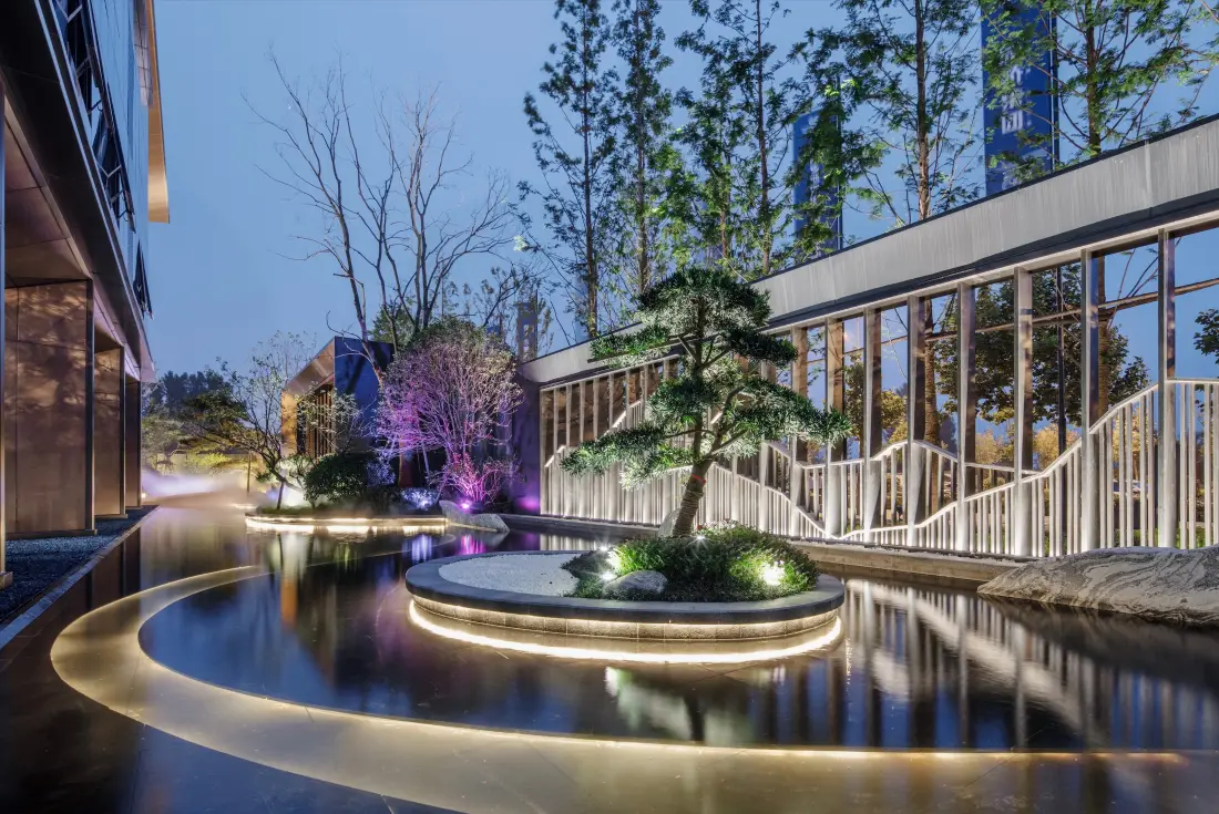 3k城市夜景壁纸｜水景园林背景 - 现代建筑灯光「哲风壁纸」