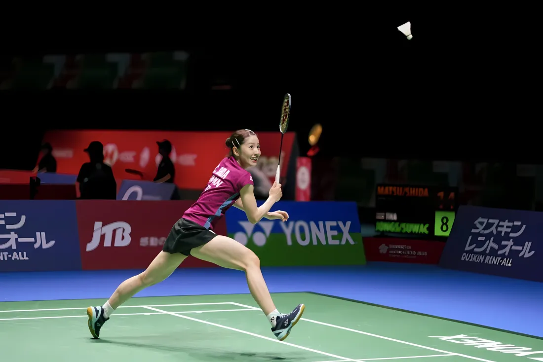 2k志田千阳壁纸｜羽毛球赛场背景图 - 运动瞬间「哲风壁纸」