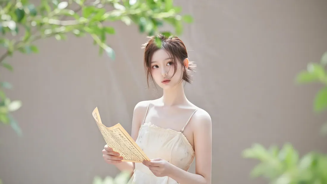 4k颜如玉壁纸｜绿植背景图片 - 气质甜妹「哲风壁纸」