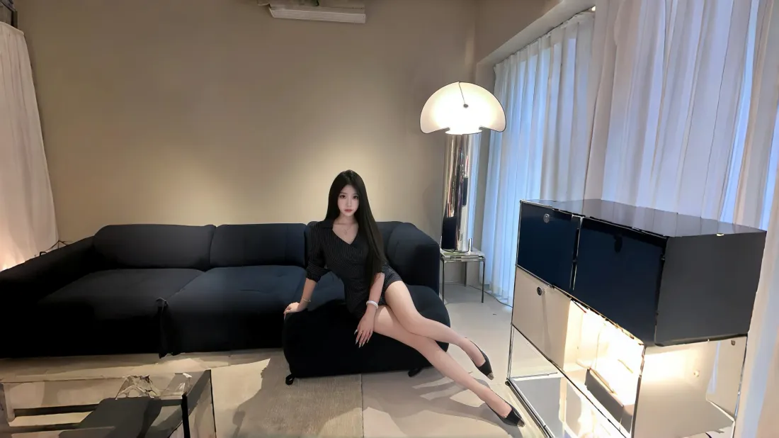 3k黑衣美女壁纸｜居家背景图片 - 现代客厅时尚「哲风壁纸」