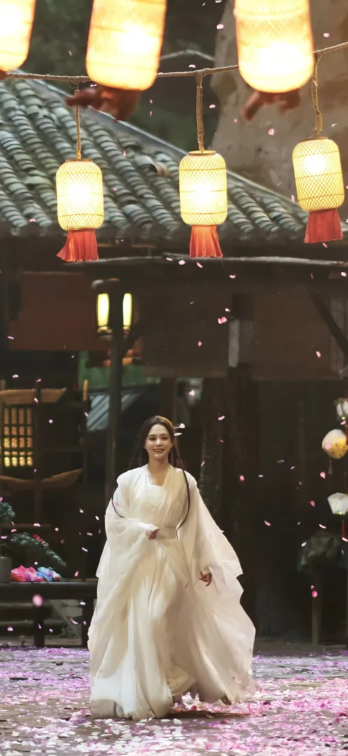 阿娇永夜星河手机壁纸｜古风灯笼花瓣背景 - 古装「哲风壁纸」