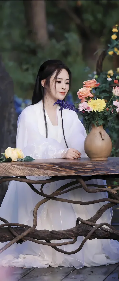 阿娇古装手机壁纸｜花背景图片 - 白色长裙「哲风壁纸」