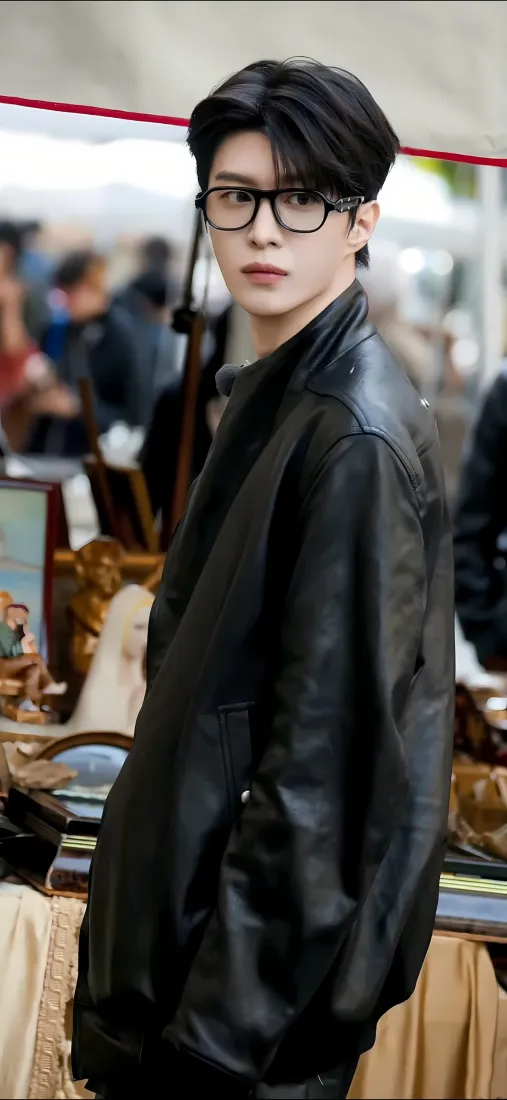 范丞丞手机壁纸｜黑色皮衣背景图片 - 时尚街拍「哲风壁纸」