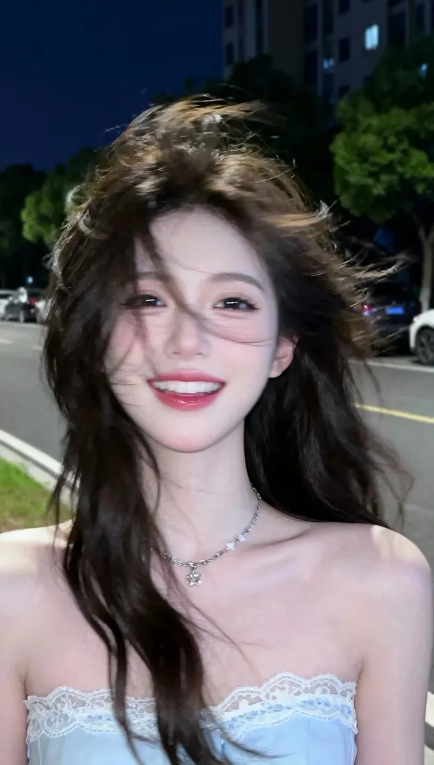 蓝衣美女手机壁纸｜夜景背景图片 - 都市街道「哲风壁纸」