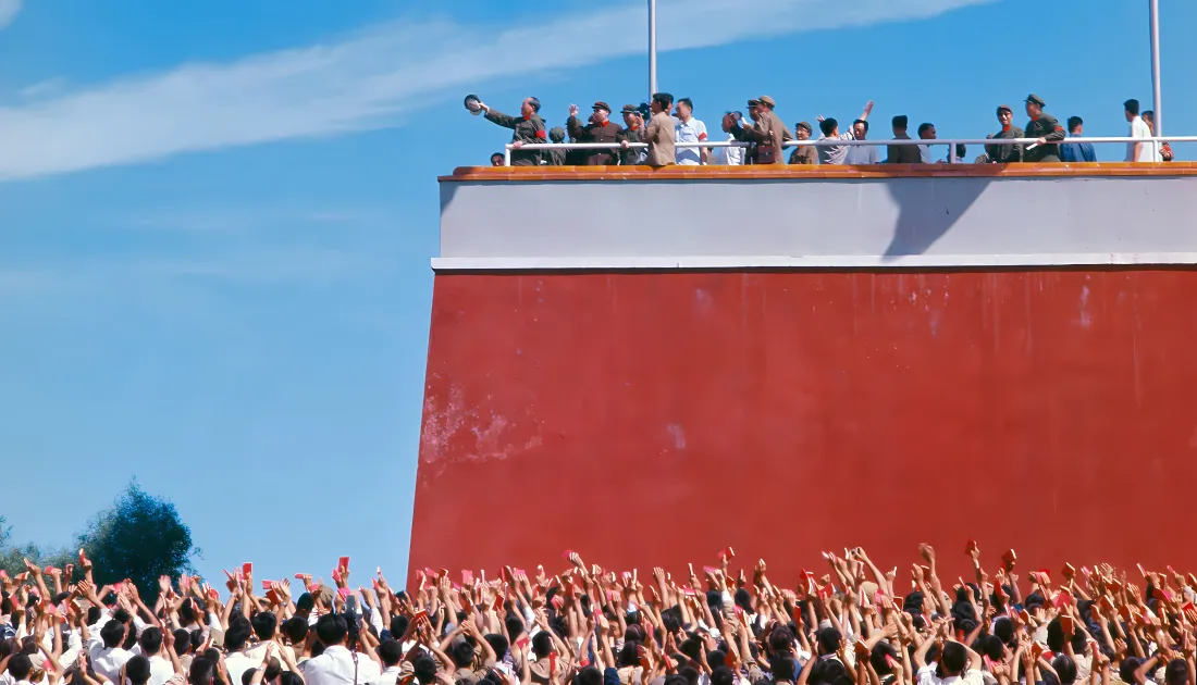 4k毛主席天安门壁纸｜红色背景图片 - 历史集会「哲风壁纸」