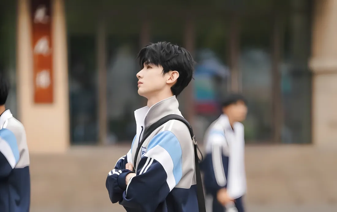 2k白敬亭壁纸｜校园背景图 - 校服穿搭「哲风壁纸」