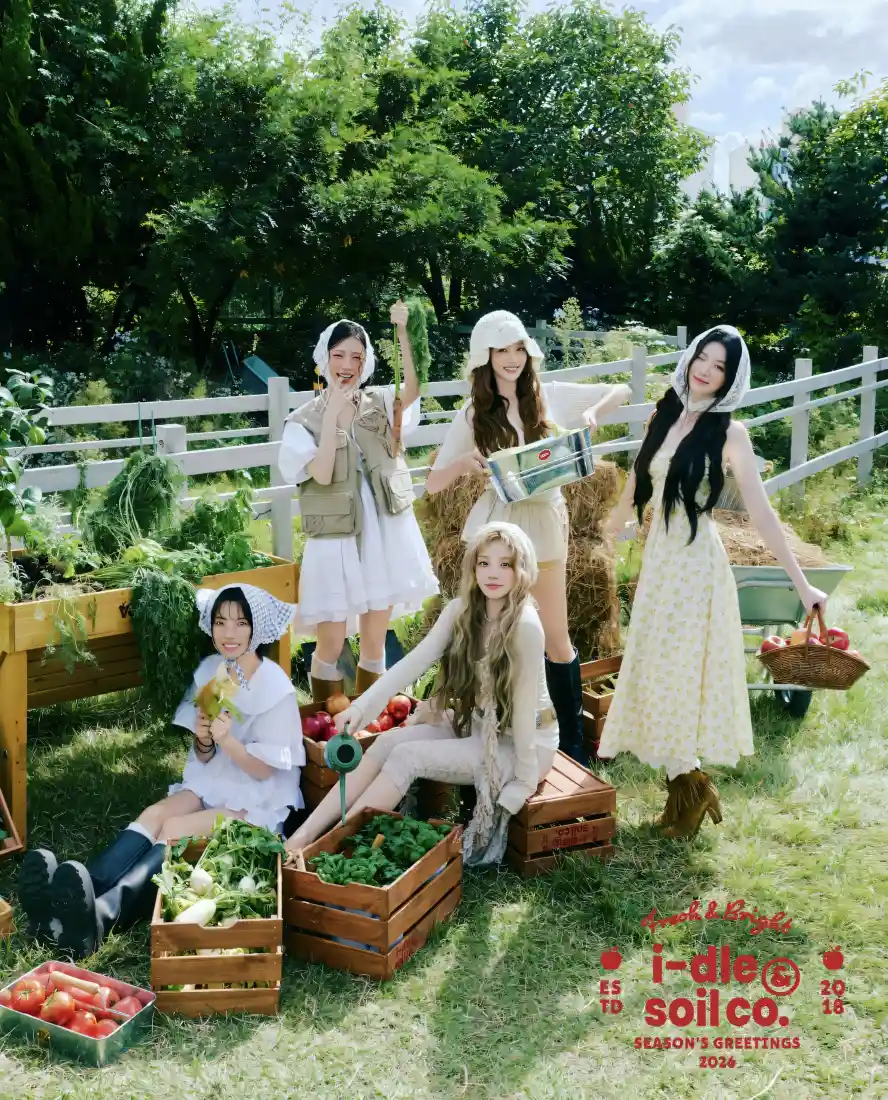 田园少女手机壁纸｜草地菜园背景图片 - 清新田园风「哲风壁纸」