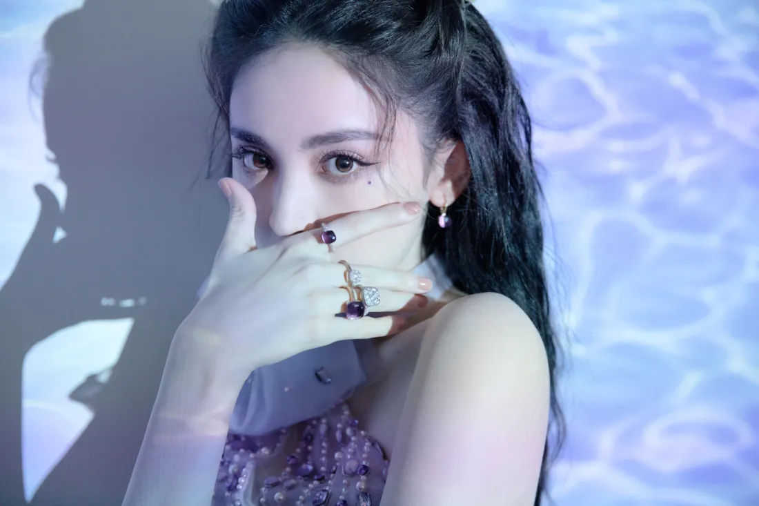 5k古力娜扎壁纸｜水波纹背景图片 - 紫色礼服「哲风壁纸」