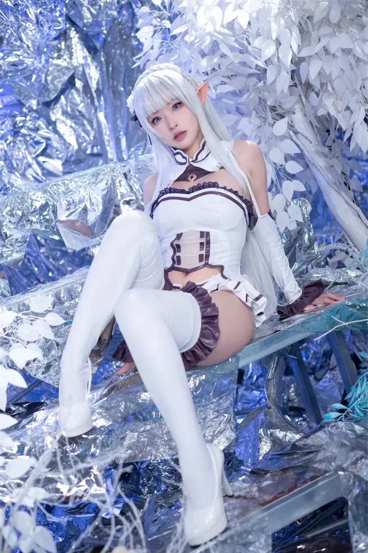 精灵少女手机壁纸｜冰晶背景图片 - 白色「哲风壁纸」