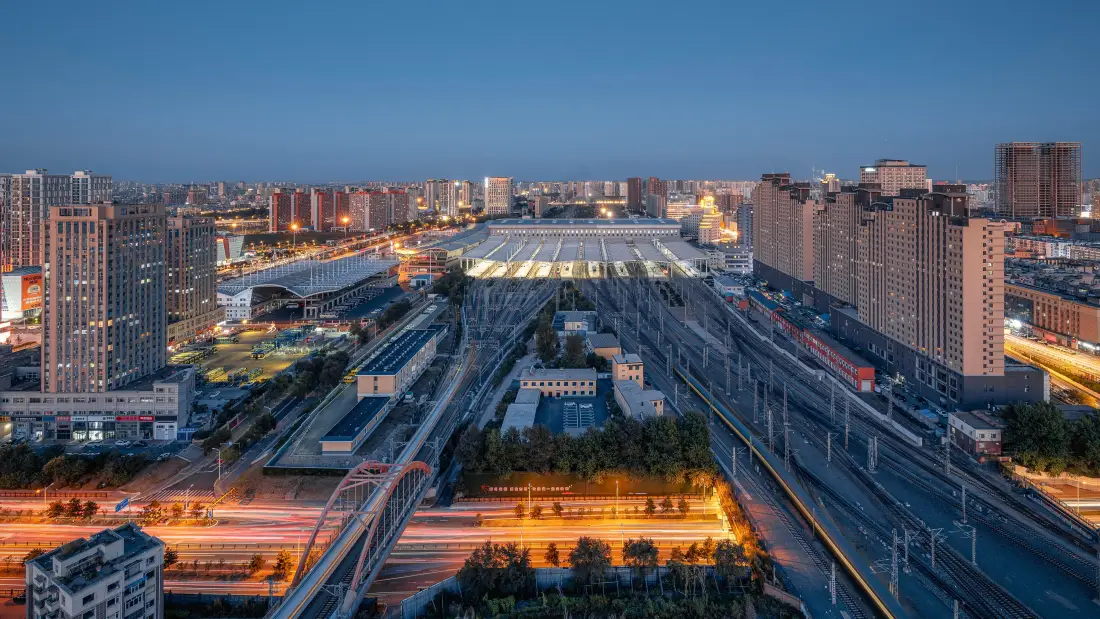 城市夜景手机壁纸｜都市背景图片 - 高楼道路灯光「哲风壁纸」