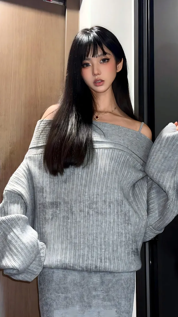 美女手机壁纸｜室内背景图 - 灰色露肩毛衣穿搭「哲风壁纸」