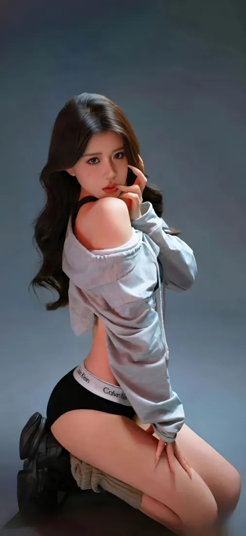 （美女手机壁纸｜灰色背景图片 - 性感迷人穿搭）「哲风壁纸」