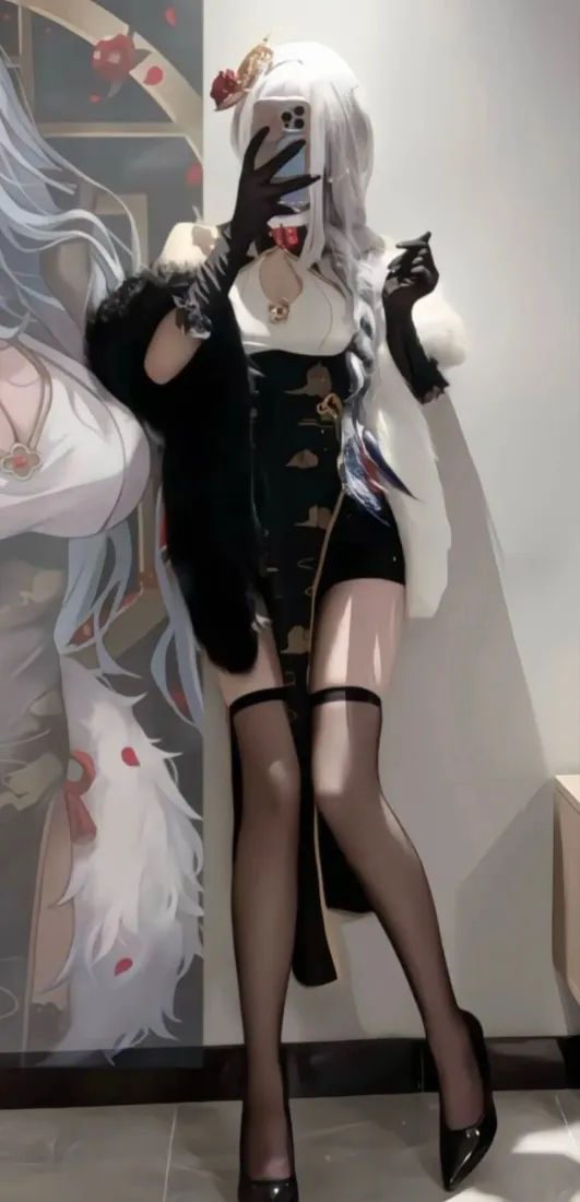 白发美女手机壁纸｜暗色背景图片 - 黑丝Ios高跟鞋「哲风壁纸」