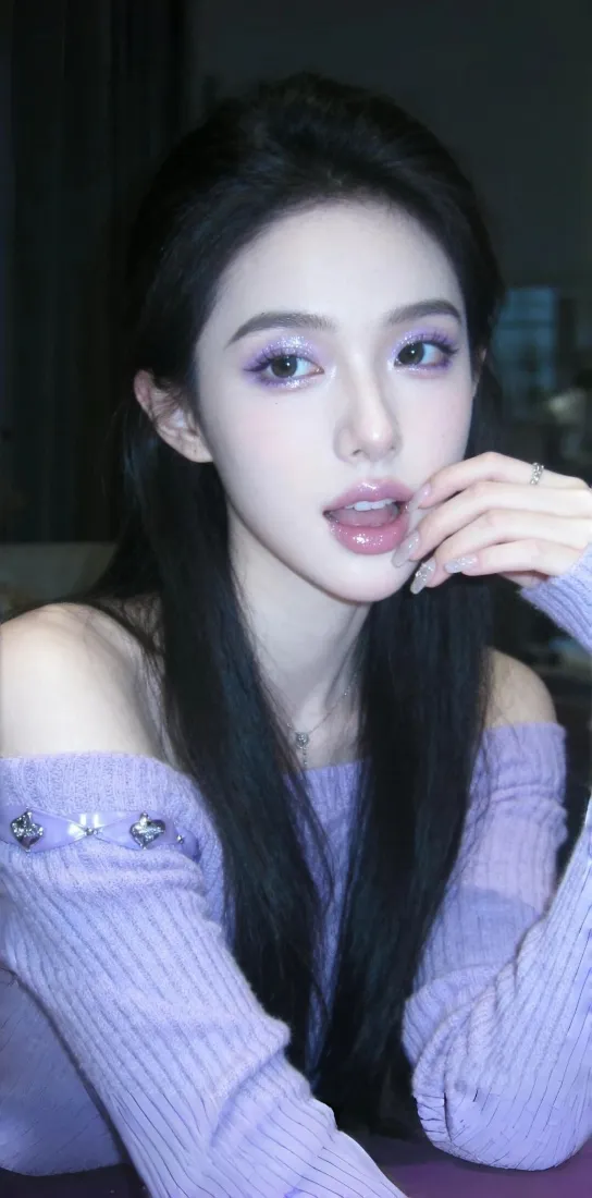 紫衣美女手机壁纸｜暗调背景图片 - Ios「哲风壁纸」