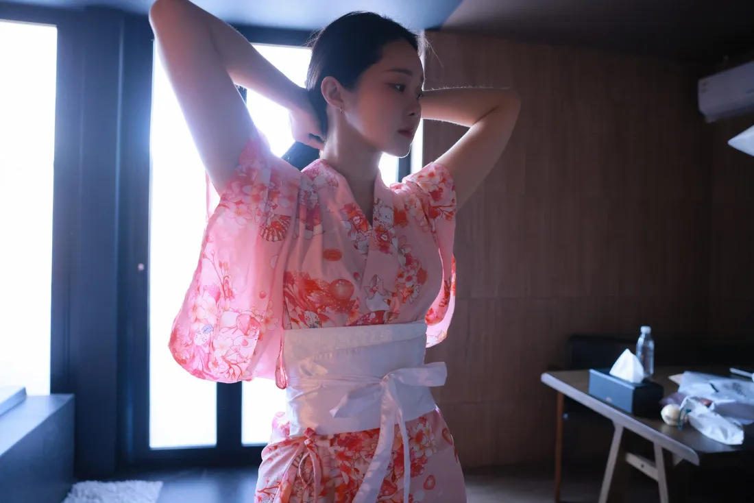 2k粉色和服女性壁纸｜居家背景图片 - 日式室内「哲风壁纸」