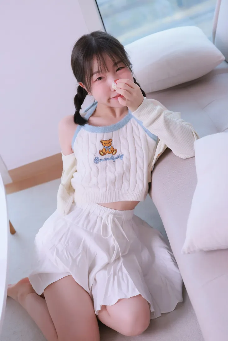 双马尾女孩手机壁纸｜居家背景图片 - 可爱休闲「哲风壁纸」