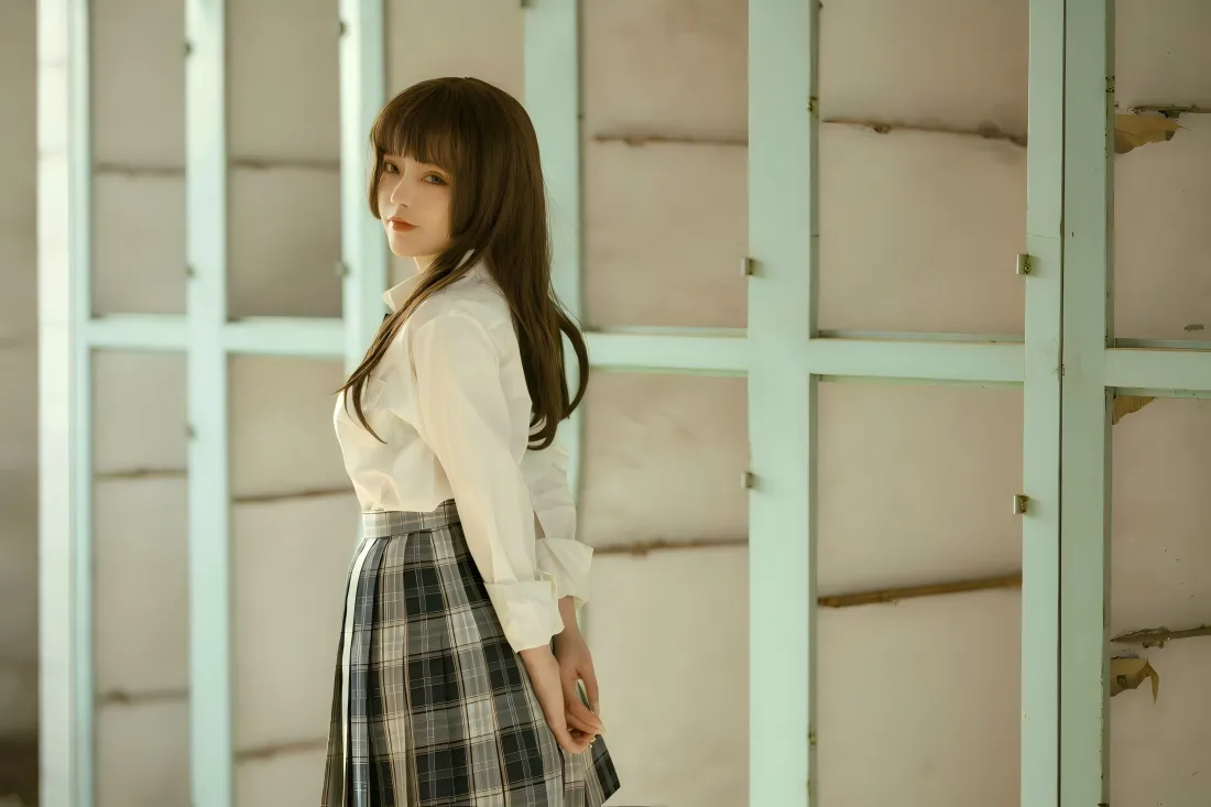 5kjk制服壁纸｜室内背景图片 - 日系少女街拍「哲风壁纸」