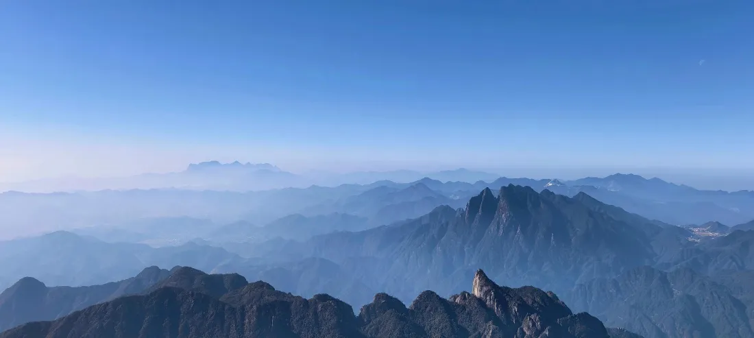 3k山脉壁纸｜自然风景背景图片 - 云海蓝天「哲风壁纸」