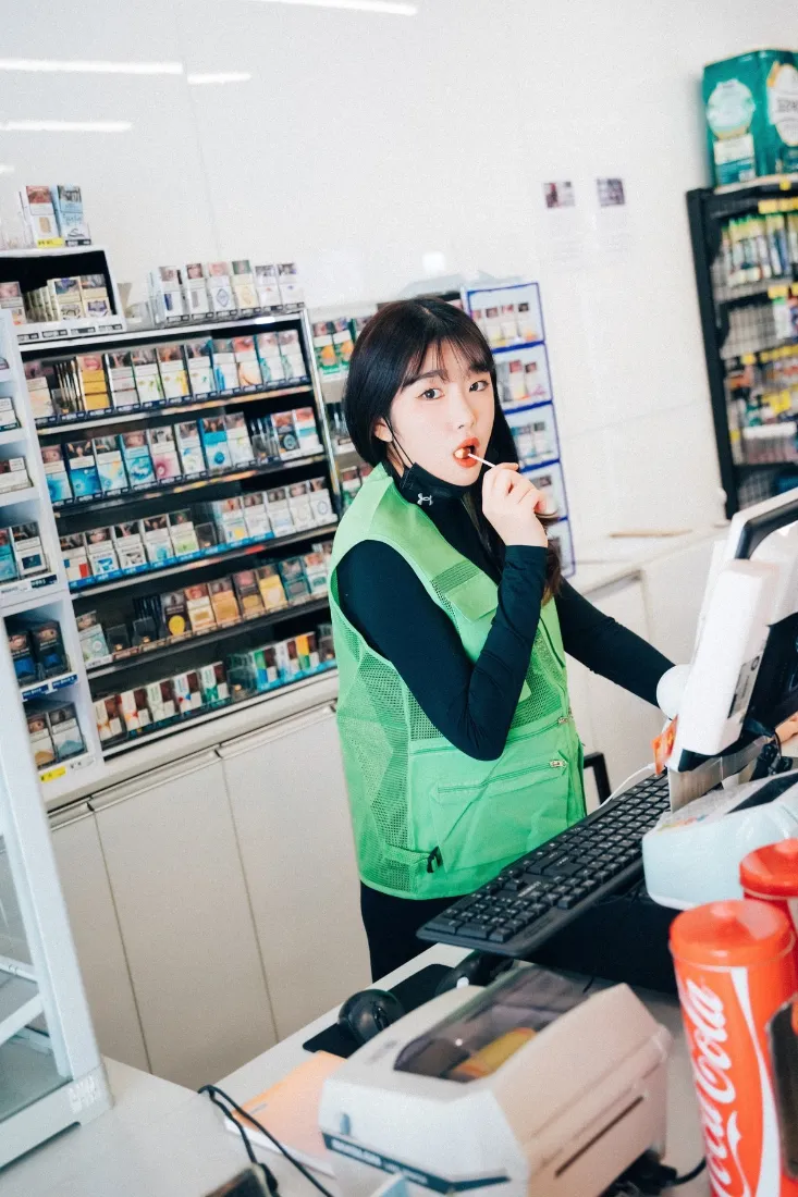 超市手机壁纸｜超市背景图片 - 吃糖收银员「哲风壁纸」