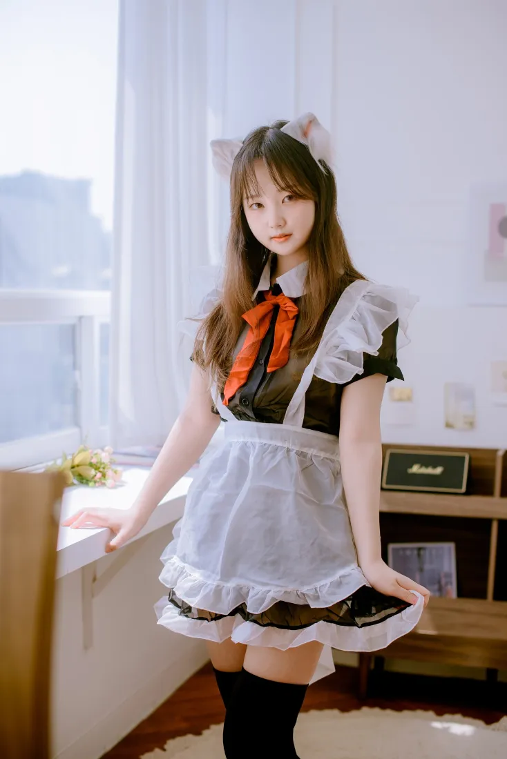 女仆装美女手机壁纸｜居家背景图片 - 猫耳少女「哲风壁纸」