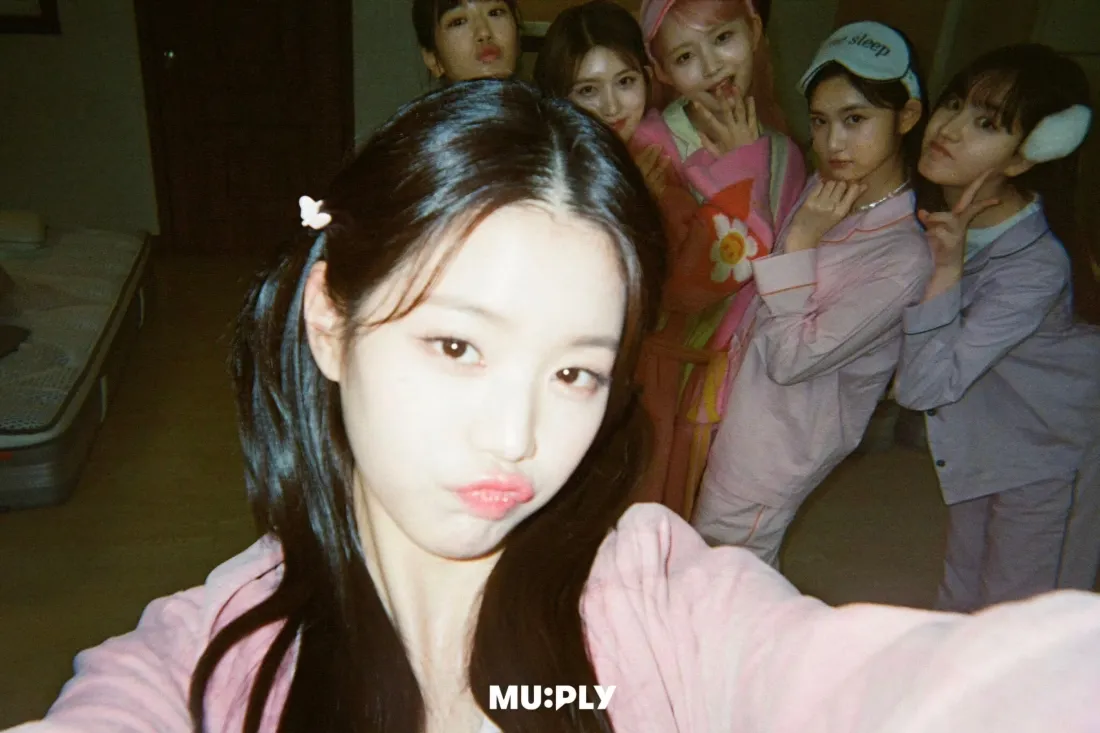 5kIVE女团壁纸｜睡衣聚会背景图片 - 韩团居家自拍「哲风壁纸」