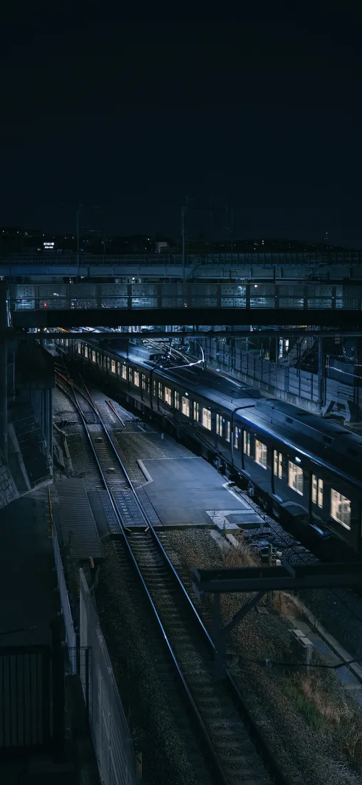 高铁夜景手机壁纸｜夜晚高铁背景图片 - 城市交通「哲风壁纸」