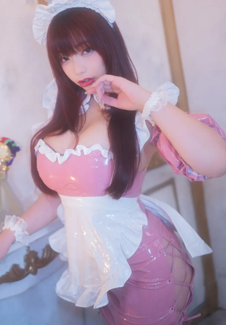 女仆装手机壁纸｜粉色居家背景图片 - 甜美女仆「哲风壁纸」