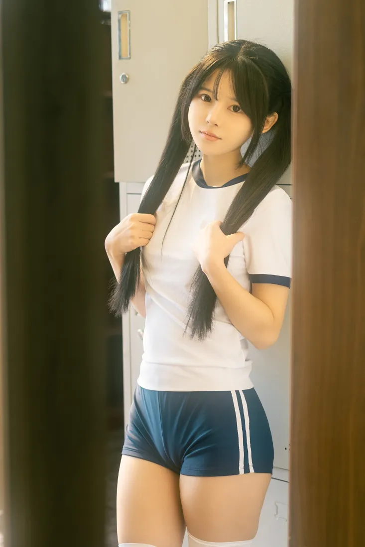 双马尾学生手机壁纸｜居家背景图片 - 青春校园风「哲风壁纸」