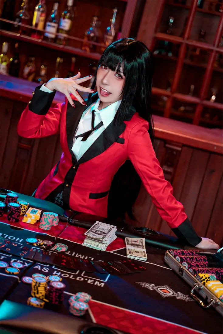 蛇喰梦子手机壁纸｜赌场吧台背景图片 - 红色西装「哲风壁纸」