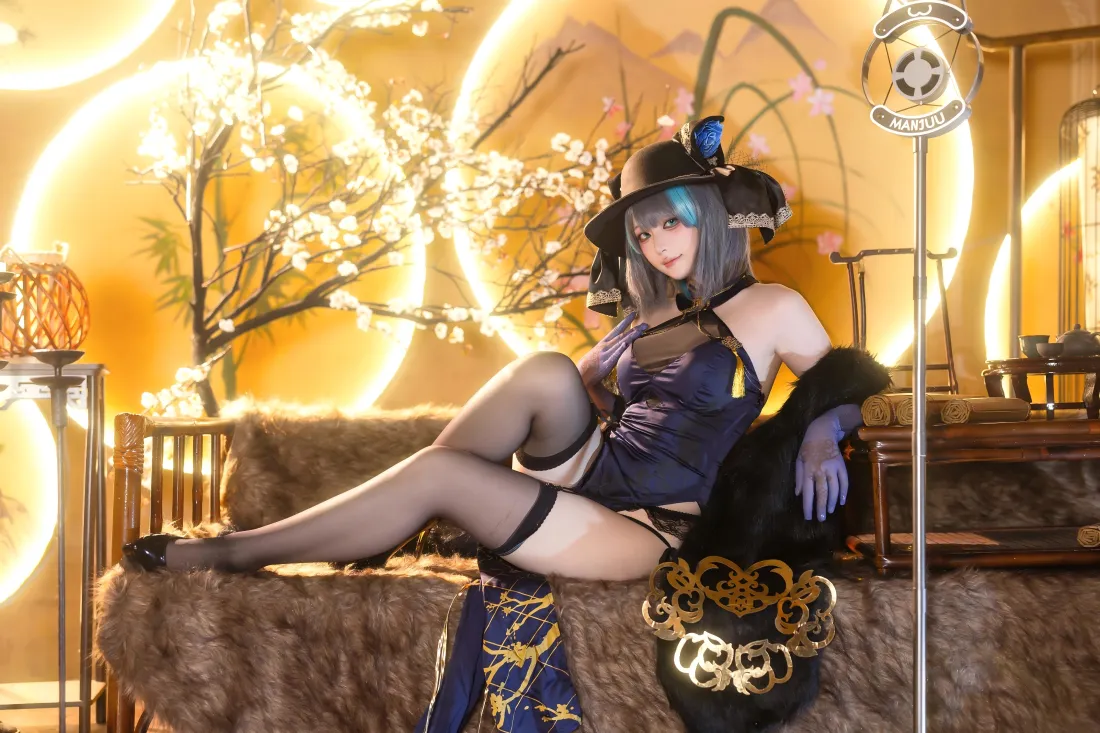 4kcos旗袍黑丝壁纸｜暖光梅花背景 - 华丽coser「哲风壁纸」