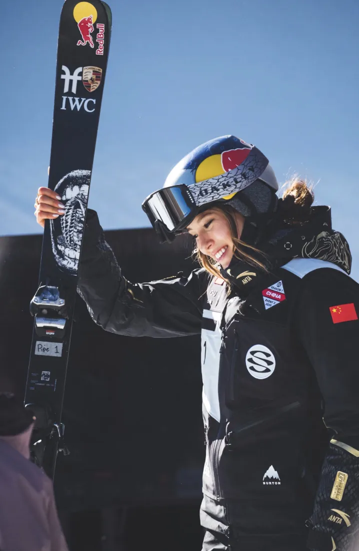 谷爱凌手机壁纸｜滑雪背景图片 - 冬奥运动会「哲风壁纸」