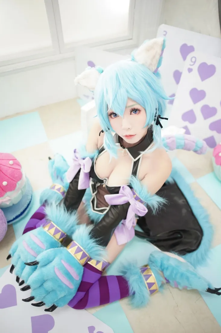 蓝发猫耳娘cosplay手机壁纸｜蓝色背景 - 可爱萌系「哲风壁纸」
