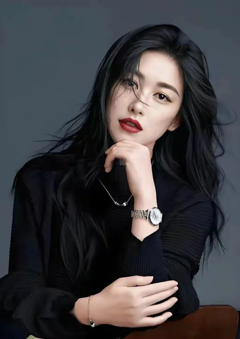 美女手机壁纸｜灰色背景图片 - 黑色长发红唇「哲风壁纸」