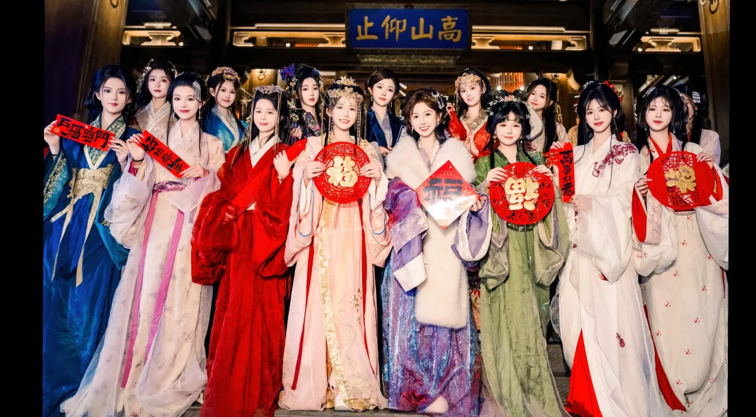 3k古装美女壁纸｜古风背景图片 - 汉服群像「哲风壁纸」