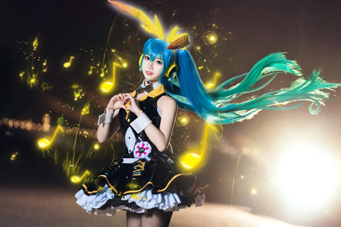 2k初音未来壁纸｜音乐舞台背景图片 - 蓝发cosplay「哲风壁纸」
