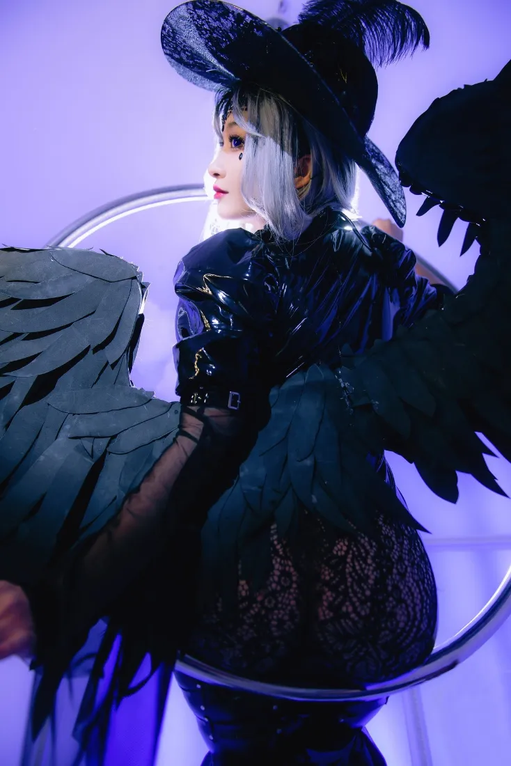 黑天使手机壁纸｜紫色背景图 - 银发黑翼角色「哲风壁纸」