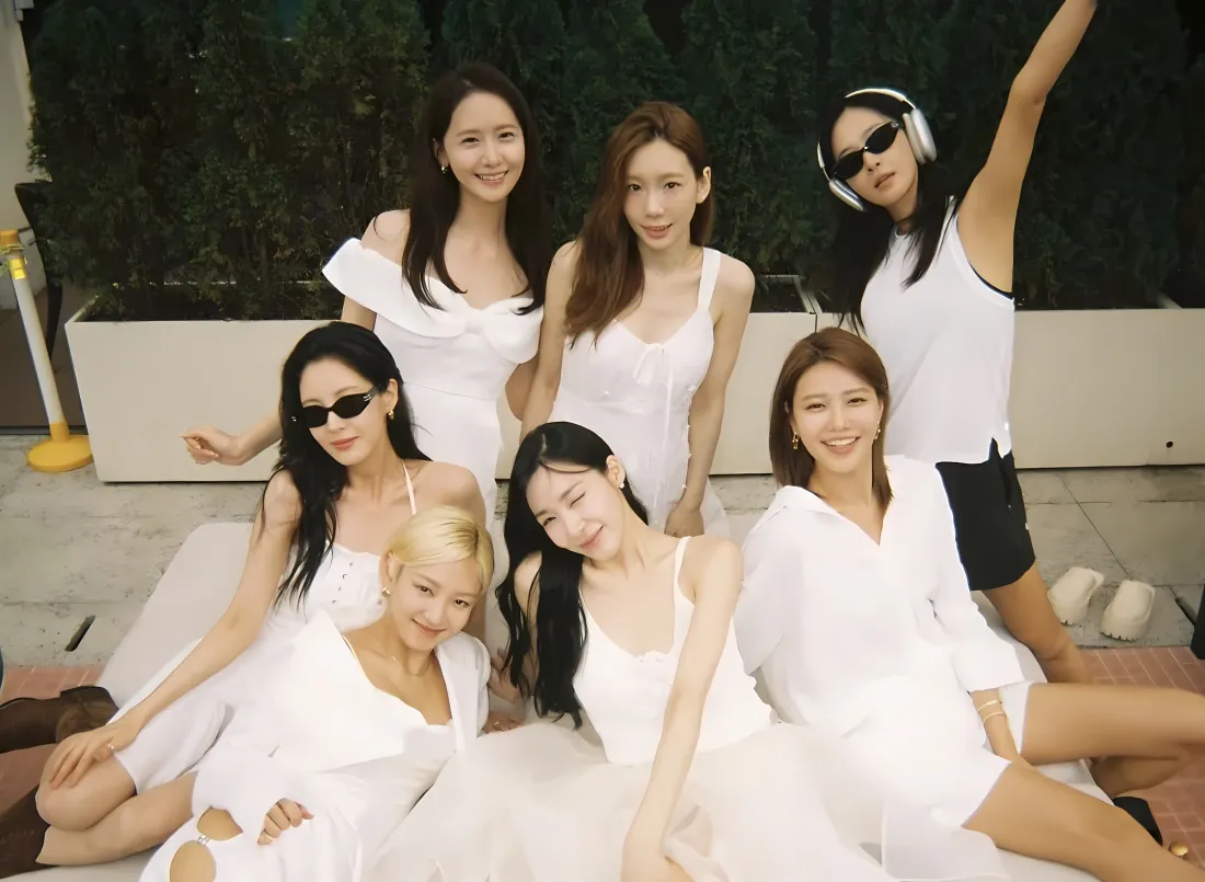 3k少女时代壁纸｜户外清新背景图片 - 韩国女团「哲风壁纸」