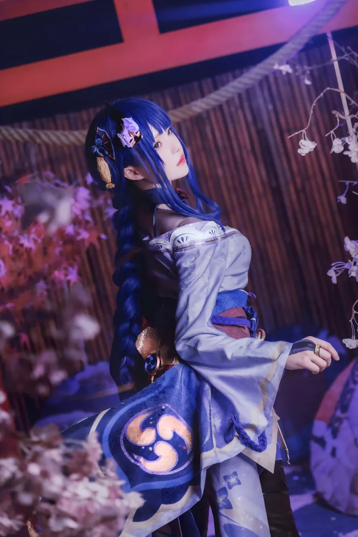 雷电将军cos手机壁纸｜日式背景图片 - 美女cos「哲风壁纸」